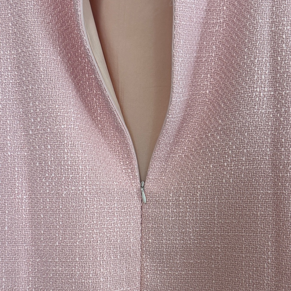 Chic Pink Dress with Braided Details - Picture 6 of 8